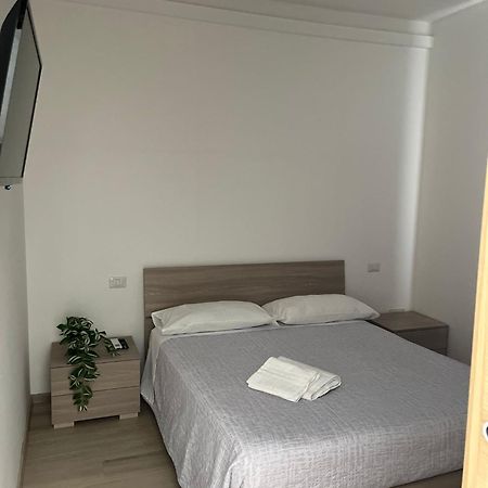 Villa Milano Apt. N. 5 מראה חיצוני תמונה
